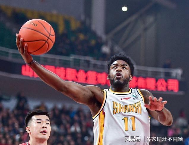 里昂转会期防线松动,志在CBA季后赛名次提升,目标明确,训练强度明显提升的简单介绍 里昂转会期防线松动,志在CBA季后赛名次提升,目标明确,训练强度明显提升的简单介绍